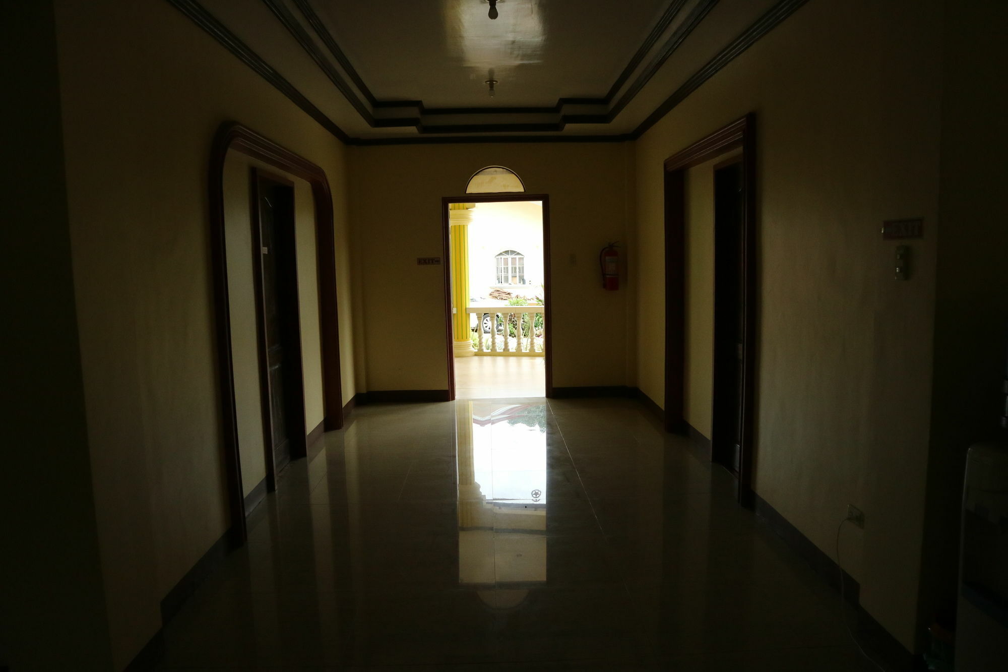 Oyo 422 Villa Emilia Pension House 邦劳 外观 照片