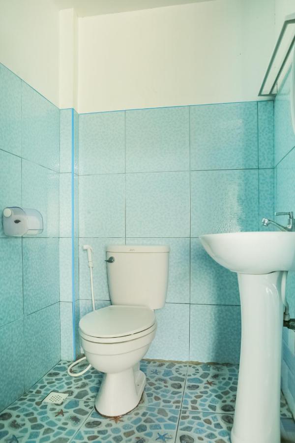 Oyo 422 Villa Emilia Pension House 邦劳 外观 照片